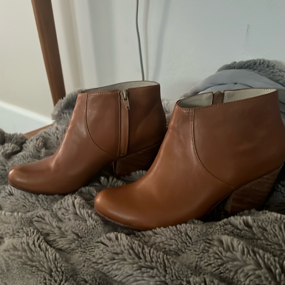 FORTRESS OF INCA Brown Ankle Boots Classic Design
